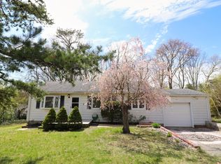 3 Locust Rd, Howell, NJ 07731
