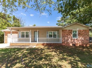 27335 McLemore Cir, Harvest, AL 35749