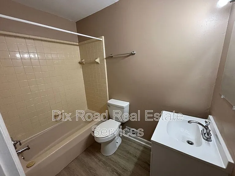 1739 Embury Park Rd — Photo 21