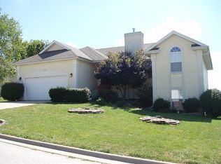 3108 W Trevor Trl, Ozark, MO 65721