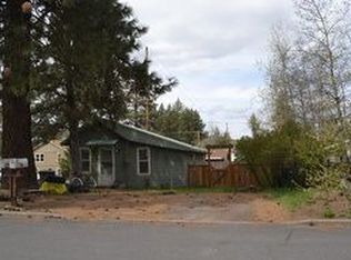 1390 NW Cumberland Ave, Bend, OR 97703