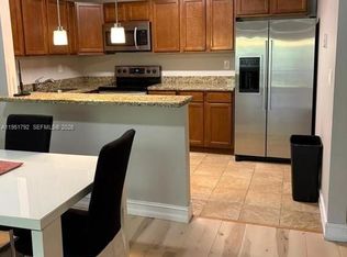 4113 NW 88th Ave APT 203, Coral Springs, FL 33065