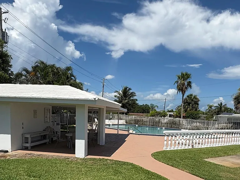 2186 Highway A1A #B5 — Photo 12
