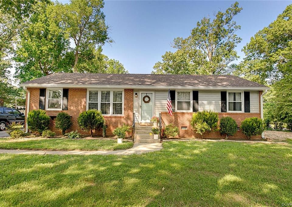 1st image of 8001 Kenmore Dr