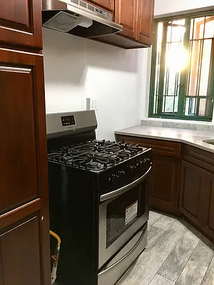 Rented by Chester Park Realty LLC | media 2