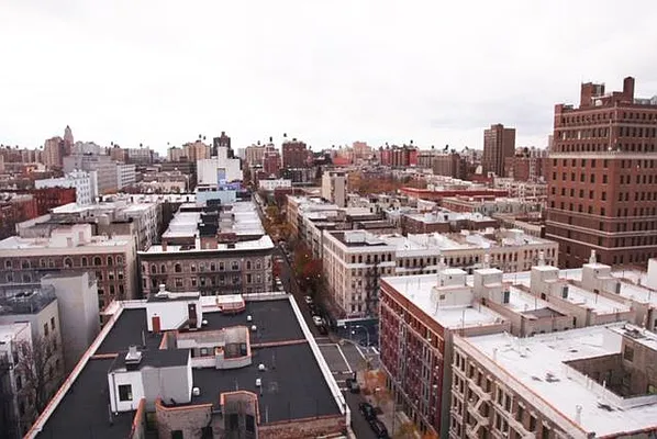 Rented by Buchbinder & Warren | media 23