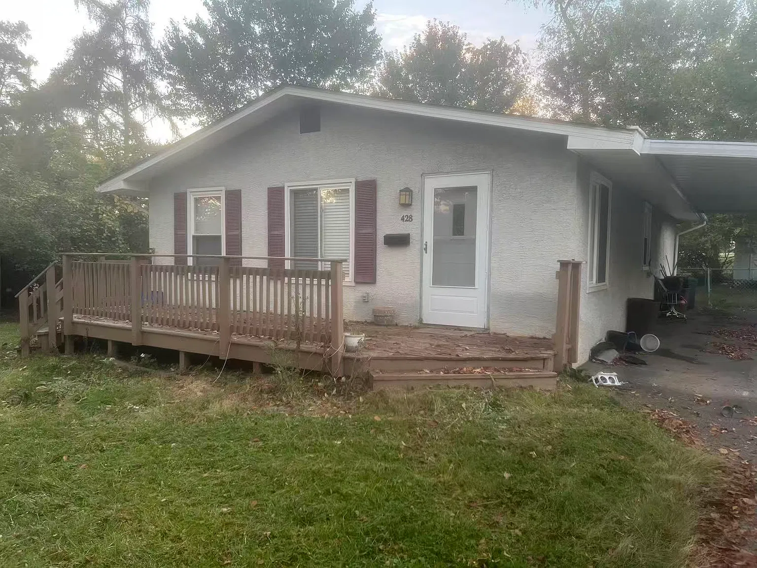 3 bed, 1040 sqft, $1,800 — Photo 1