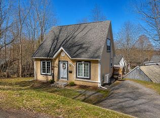 36 Forest Hill Rd, Kentville, NS B4N 2L5