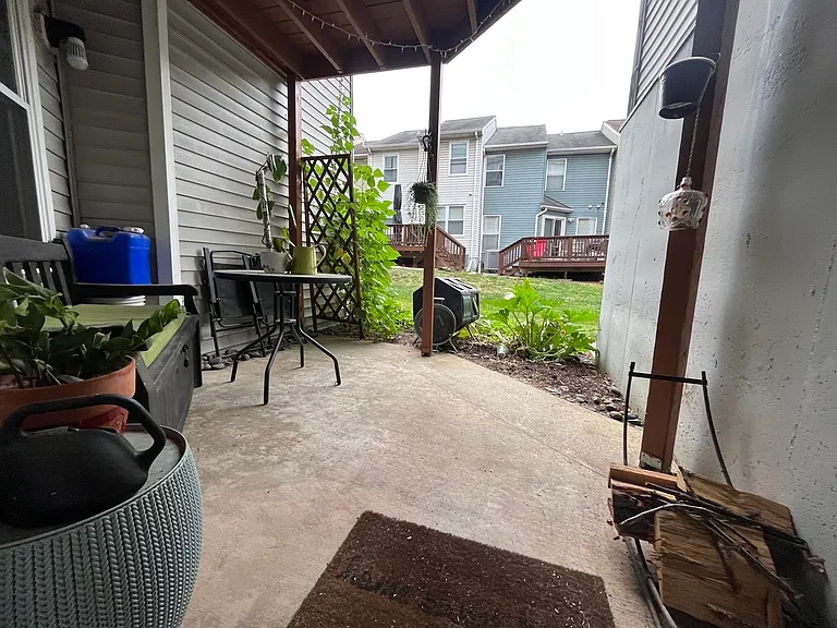 8 Deer Run Ct #A — Photo 20