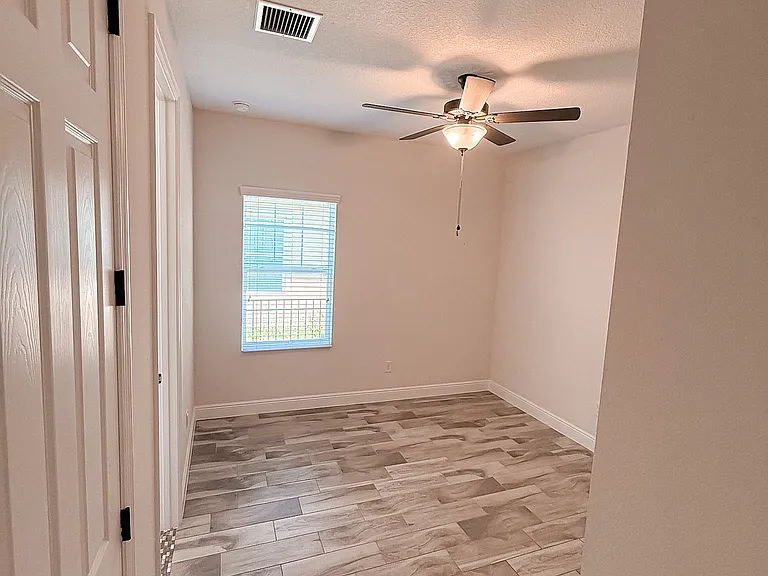 5723 Silver Sun Dr — Photo 14