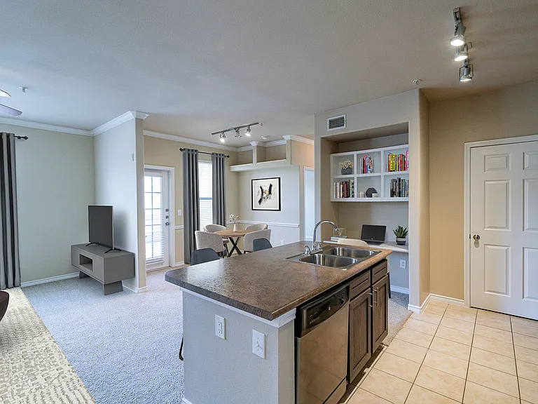 The Goodrich — Photo 6