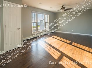 4025 Sheridan Rd, Racine, WI 53403