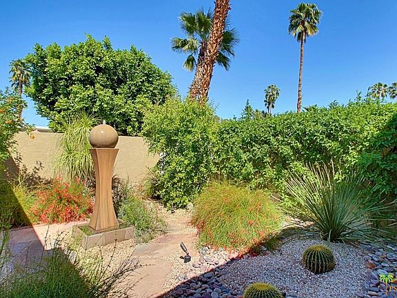 5th image of 2637 Canyon South Dr