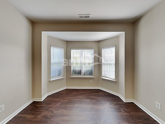 3rd image of 9525 Bradstreet Commons Way