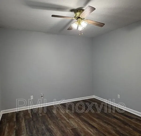 4136 Larigo Dr — Photo 14