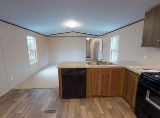 4 Leihigh Valley Dr, Springfield, IL 62702