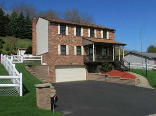 4229 Stratford Dr, Irwin, PA