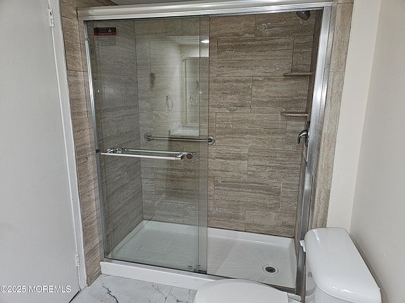 5th image of 54 Amberly Dr Unit G