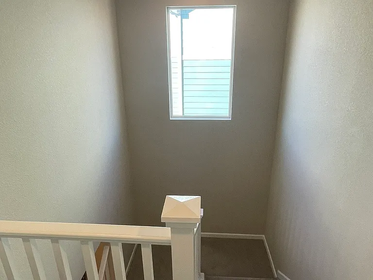 5271 Mountain Vista Hts — Photo 8