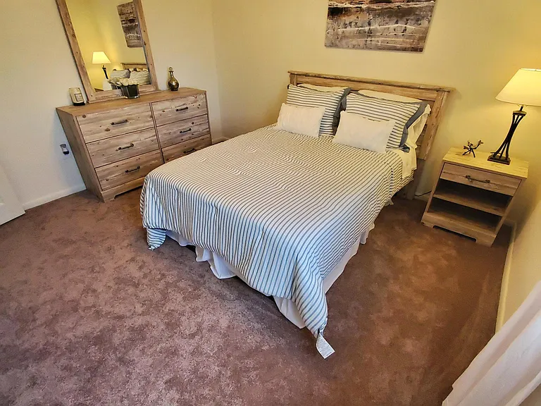 606A Lake Dr — Photo 11