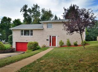 10th Ave, Irwin, PA 15642
