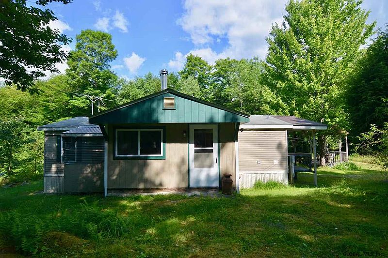 3rd image of 344 LANFEAR Road