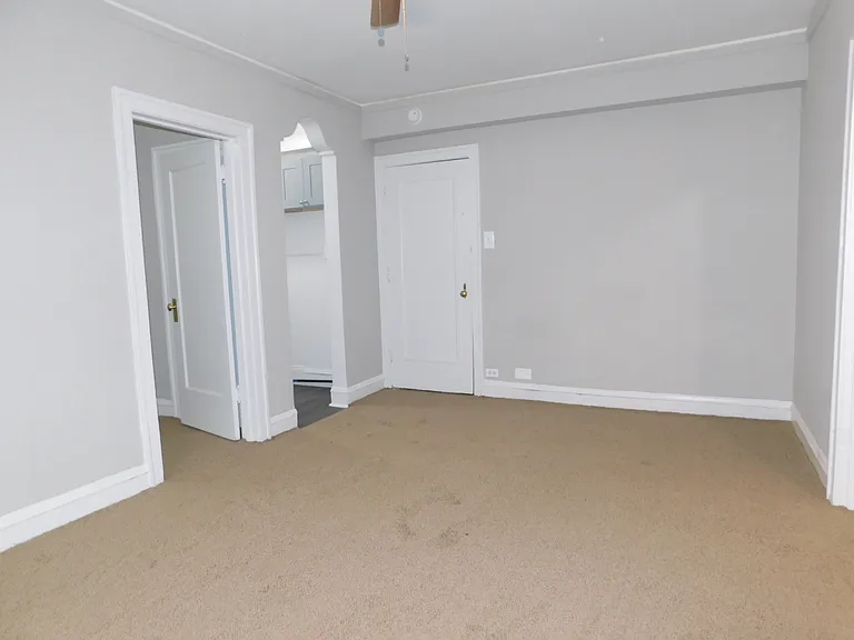 Oak Crest — Photo 10