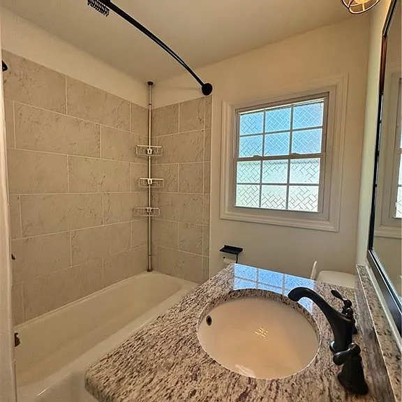 3104 Biggern Ave SE — Photo 11