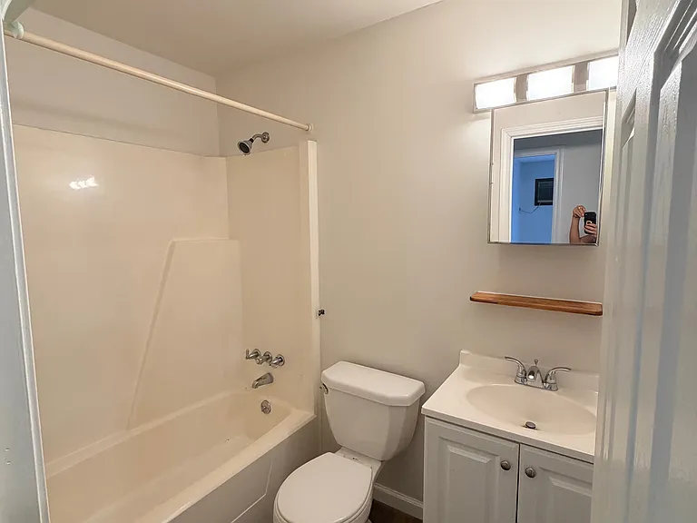 3600 Willow Ave #B1 — Photo 6