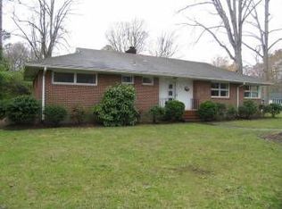 319 County Club Rd, Newport News, VA 23606