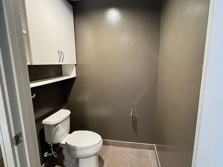 10650 NE 9th Pl #1524 — Photo 15