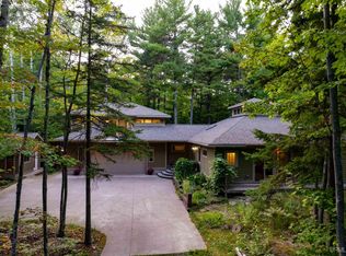 402 County Road 550 Rd, Marquette, MI 49855