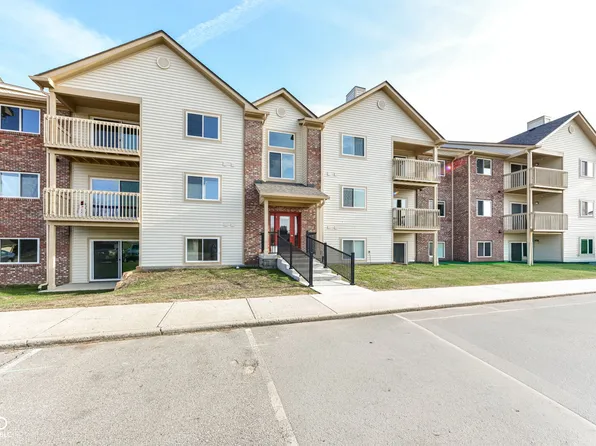 12517 Timber Creek Dr Unit 6, Carmel, IN 46032