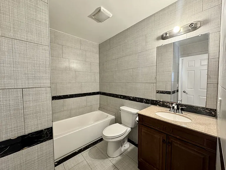 309 Sycamore Street Apartments — Photo 30