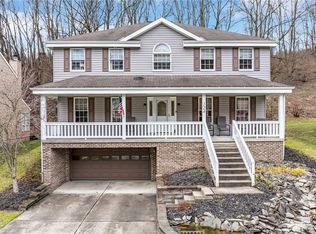 124 Oak Pointe Dr, Monroeville, PA 15146
