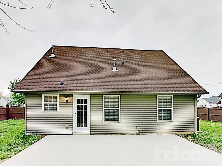 141 Sara Cir — Photo 14