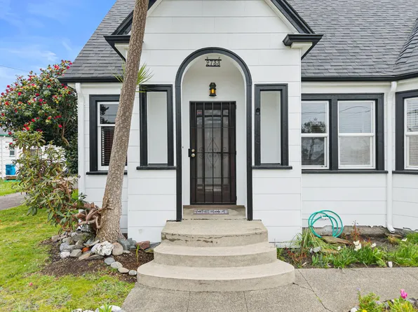 2733 Union St, Eureka, CA 95501