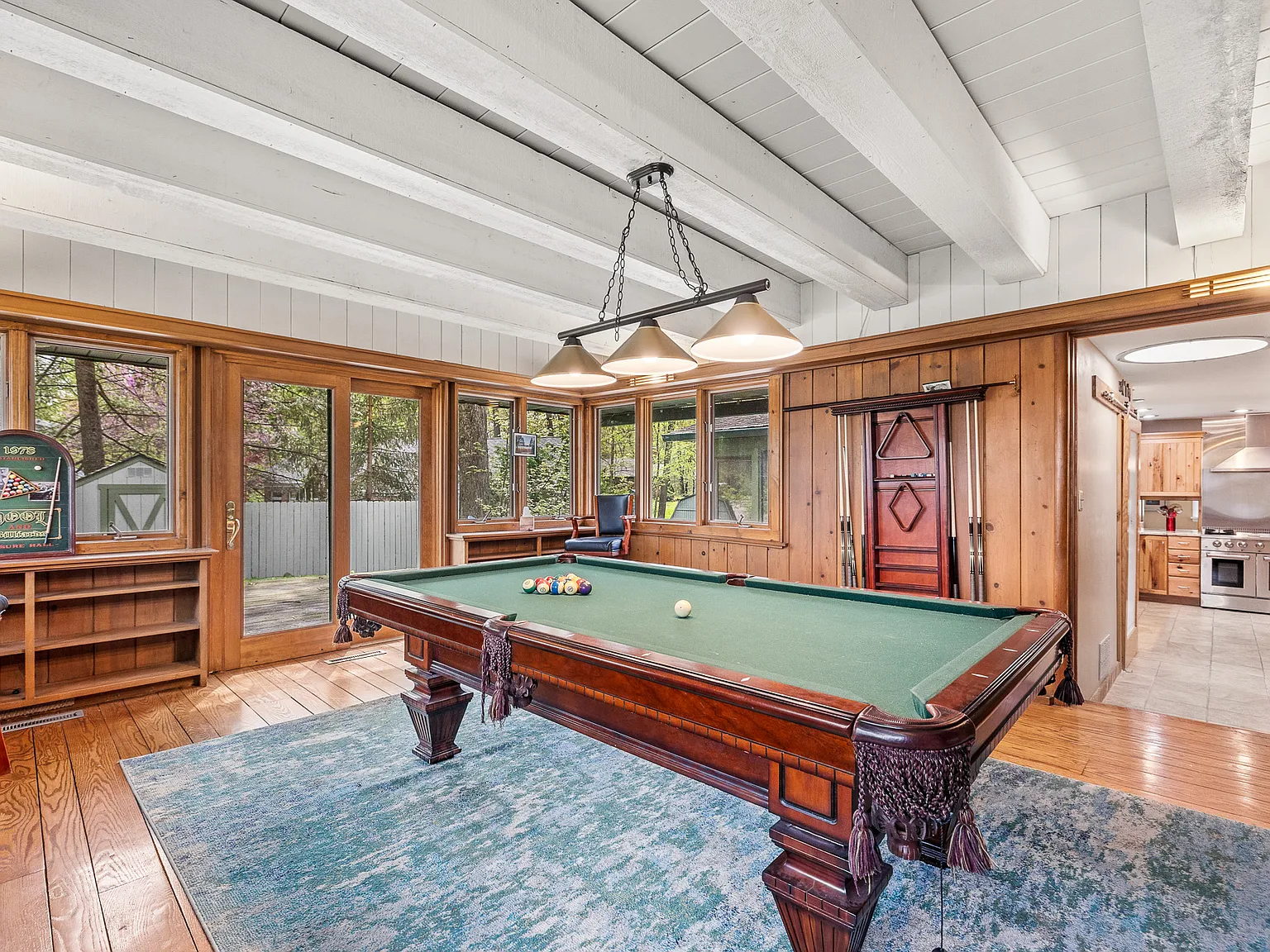 4 bed, $6,000 — Photo 3