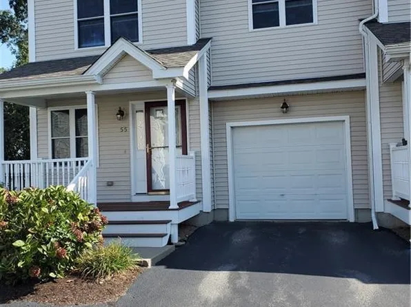 55 Silver Cup Cir, West Warwick, RI 02893