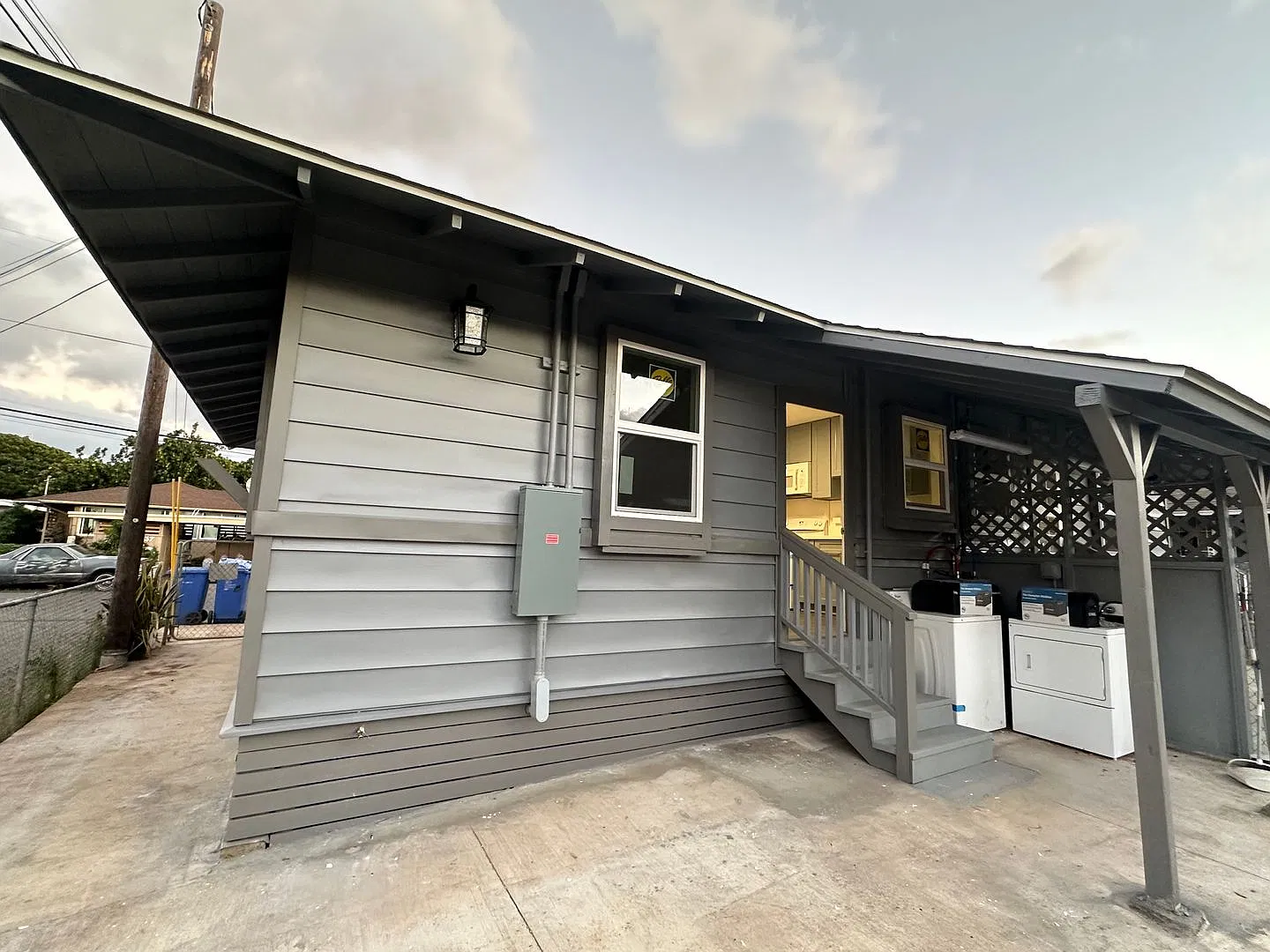 2 bedroom duplex | tastefully upgraded — Photo 4