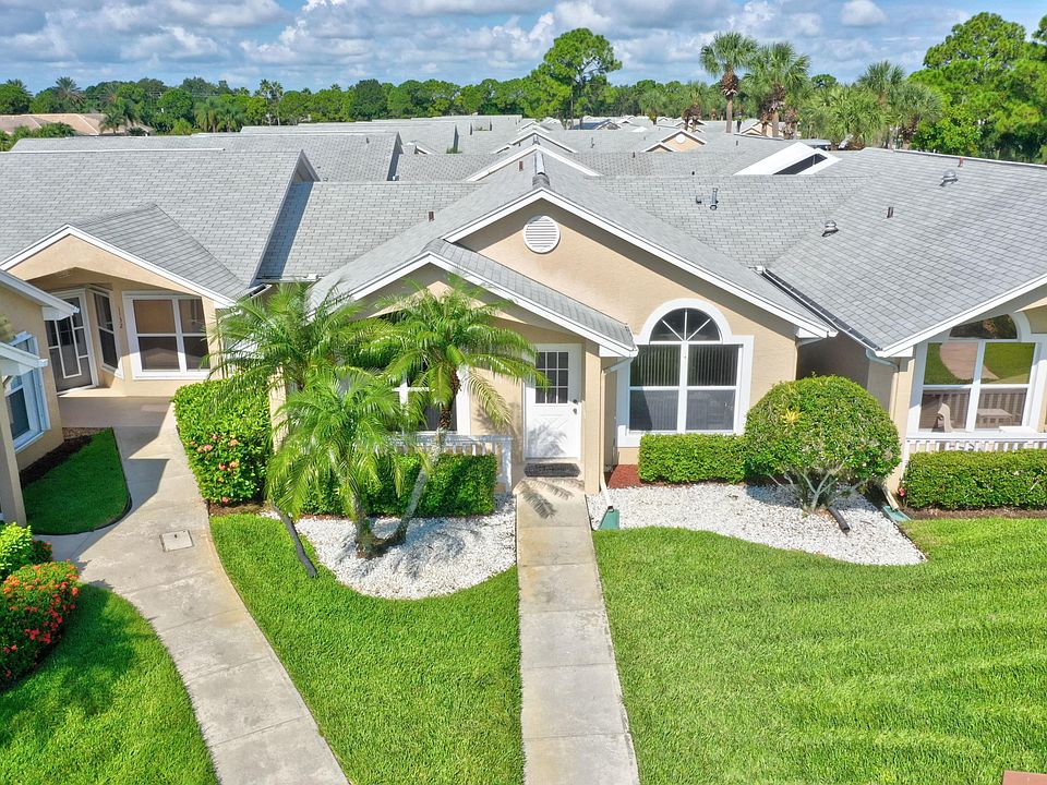 1st image of 1134 NW Lombardy Dr