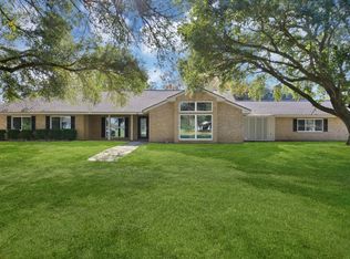 413 Lakeview Cir, Sealy, TX 77474