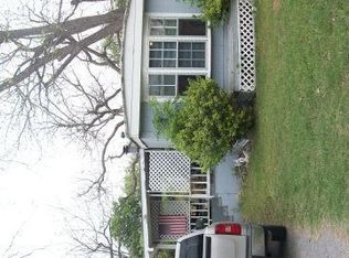 569 Gallagher Rd, Mc Queeney, TX 78123