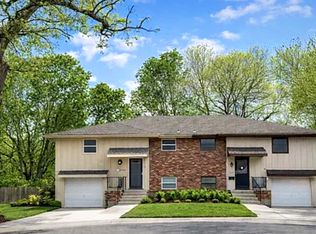 7702 Kessler Ln, Overland Park, KS 66204