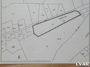 4094 Sherry Hill Rd, Hellertown, PA 18055