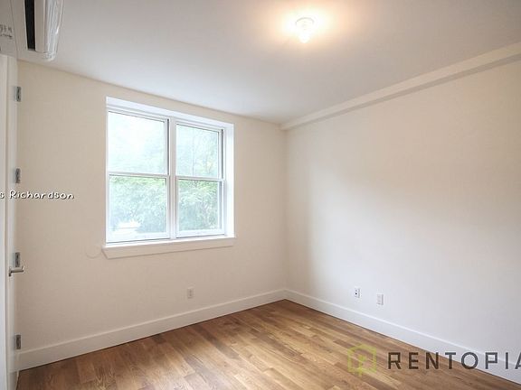 2nd image of 106 Meserole St #4F