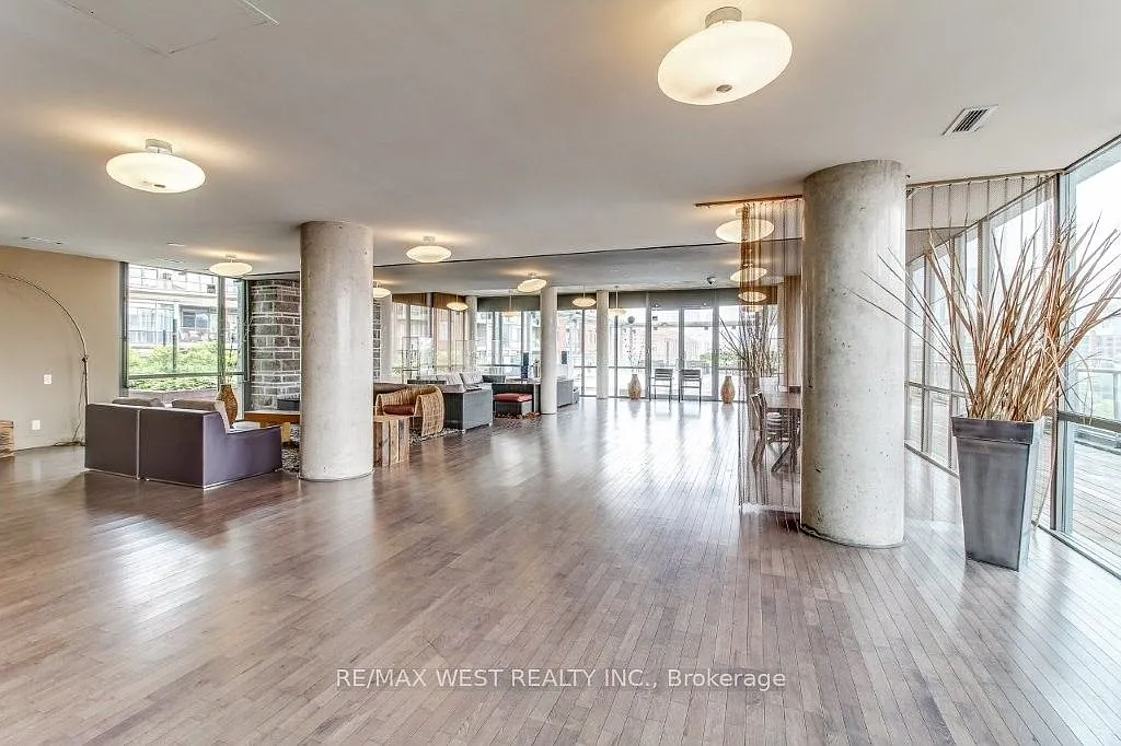 2 bed, $3,350 — Photo 4