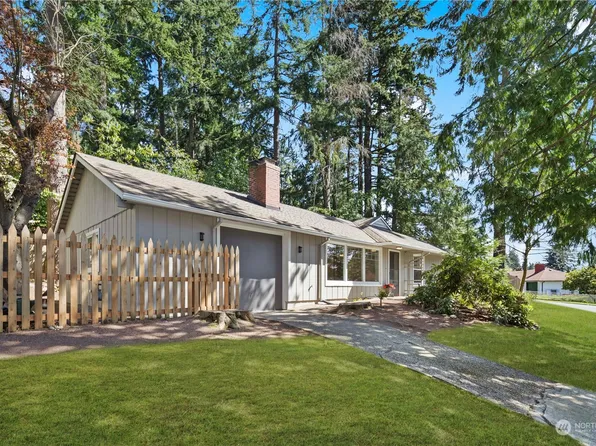 16346 Stone Avenue N, Shoreline, WA 98133