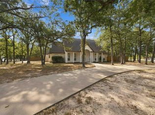 105 Pine Point Cv, Elgin, TX 78621