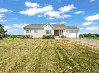 9049 Asbury Rd, Le Roy, NY 14482